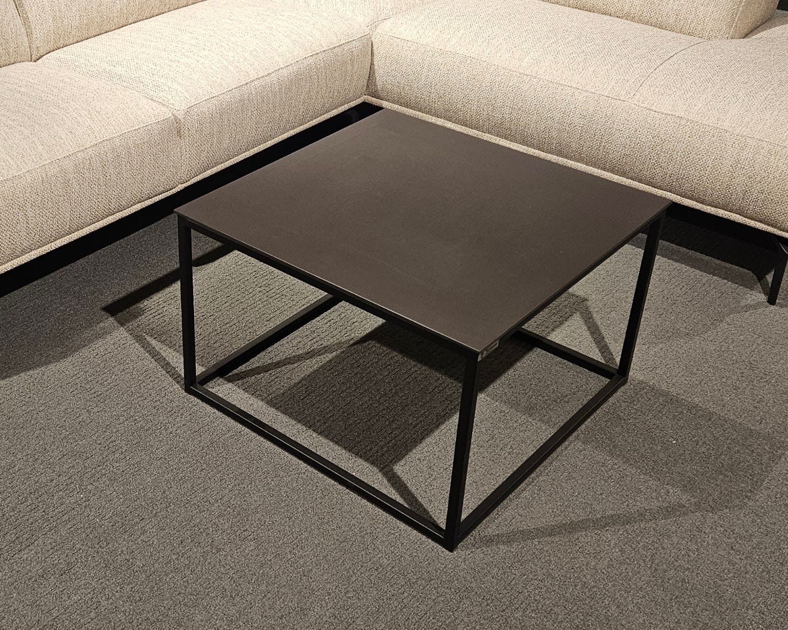 salontafel dekton vierkant